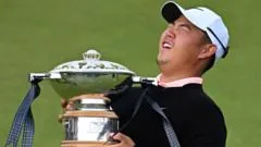 Tears of joy & Tiger text as Kim wins, but McIlroy has problem to fix